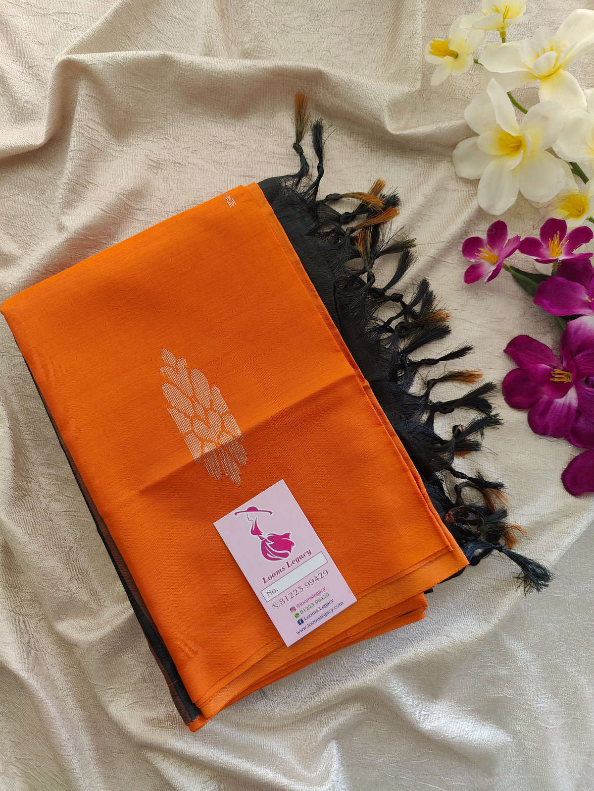 Orange with Black Pallu Handwoven Chinnalampattu Saree