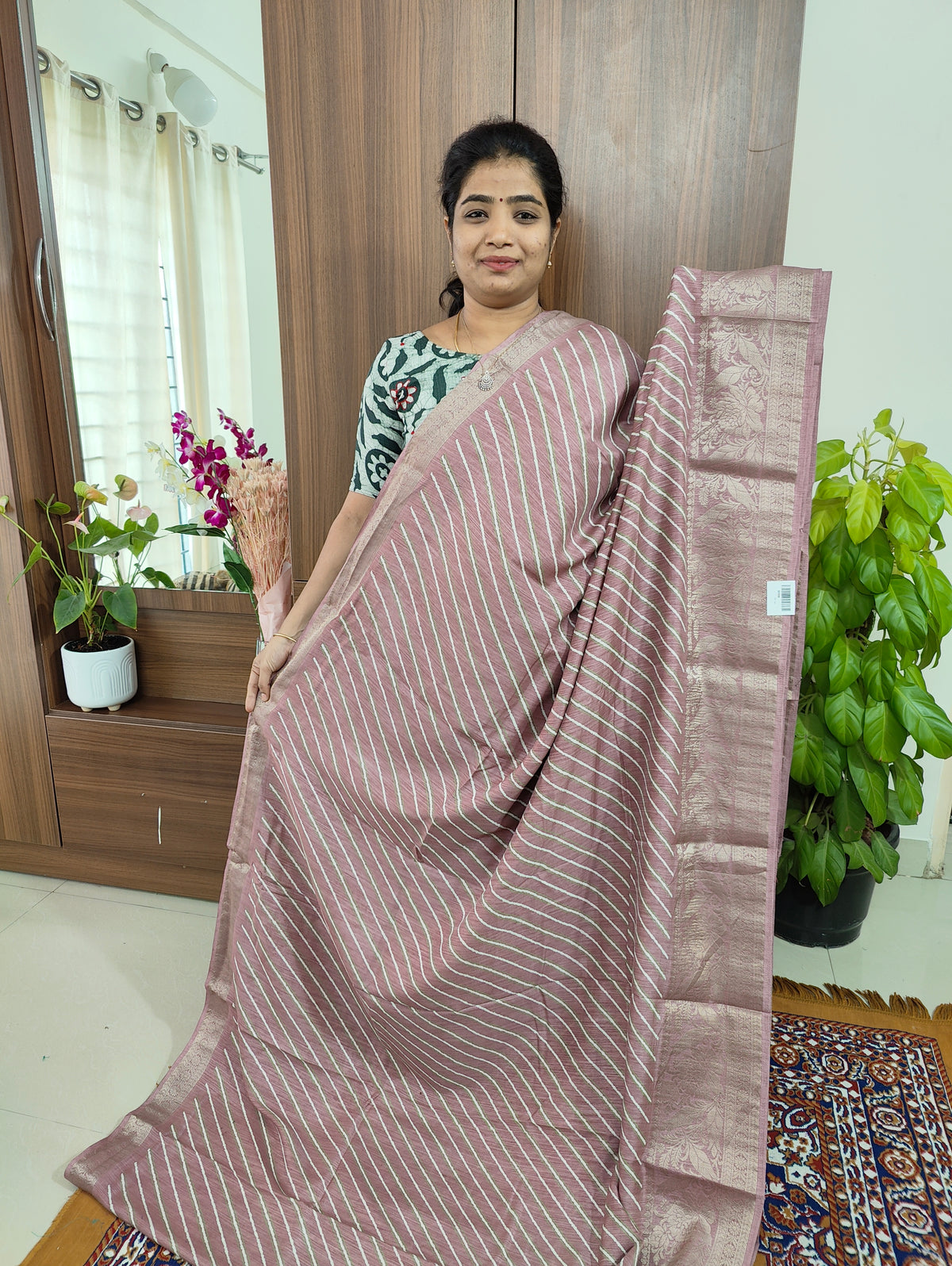 Semi Tussar Georgette with Zari Woven Saree Border - Onion Pink