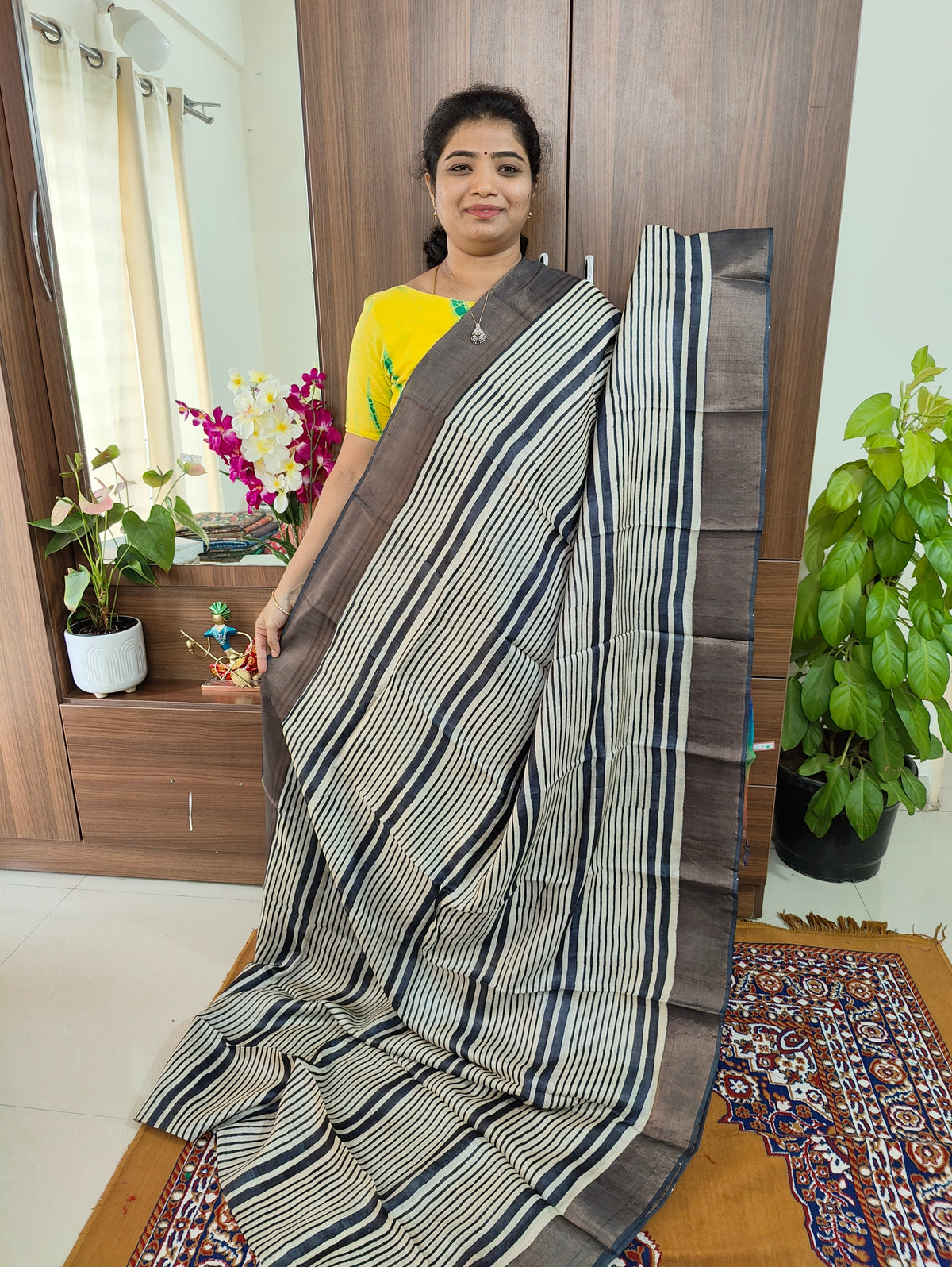 Off-white cum Black with Multi Colour Pallu Pure Handwoven Tussar Silk Saree with Zari Border