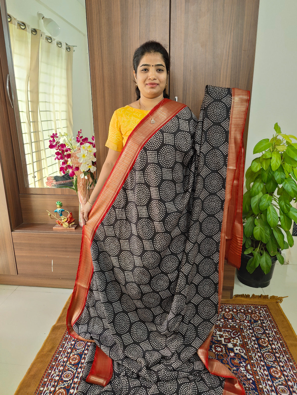 Assam Silk - Black with Red