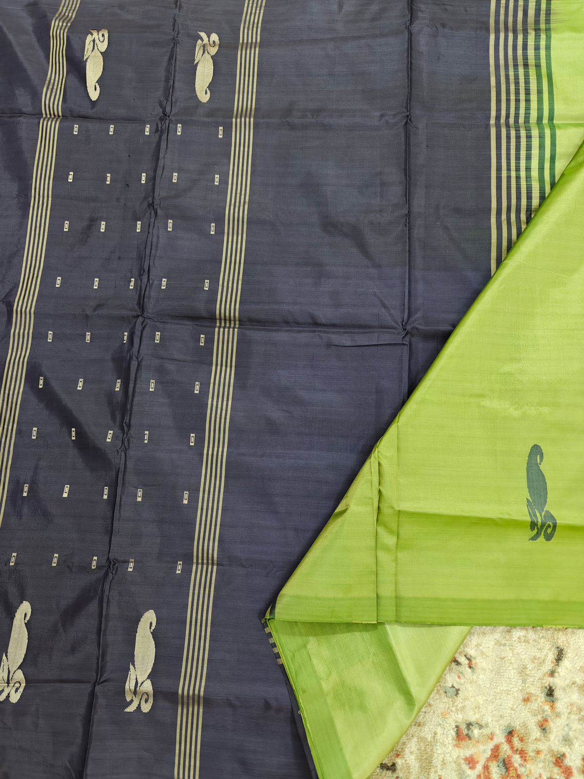 Chinnalampattu Saree - Green with Blue