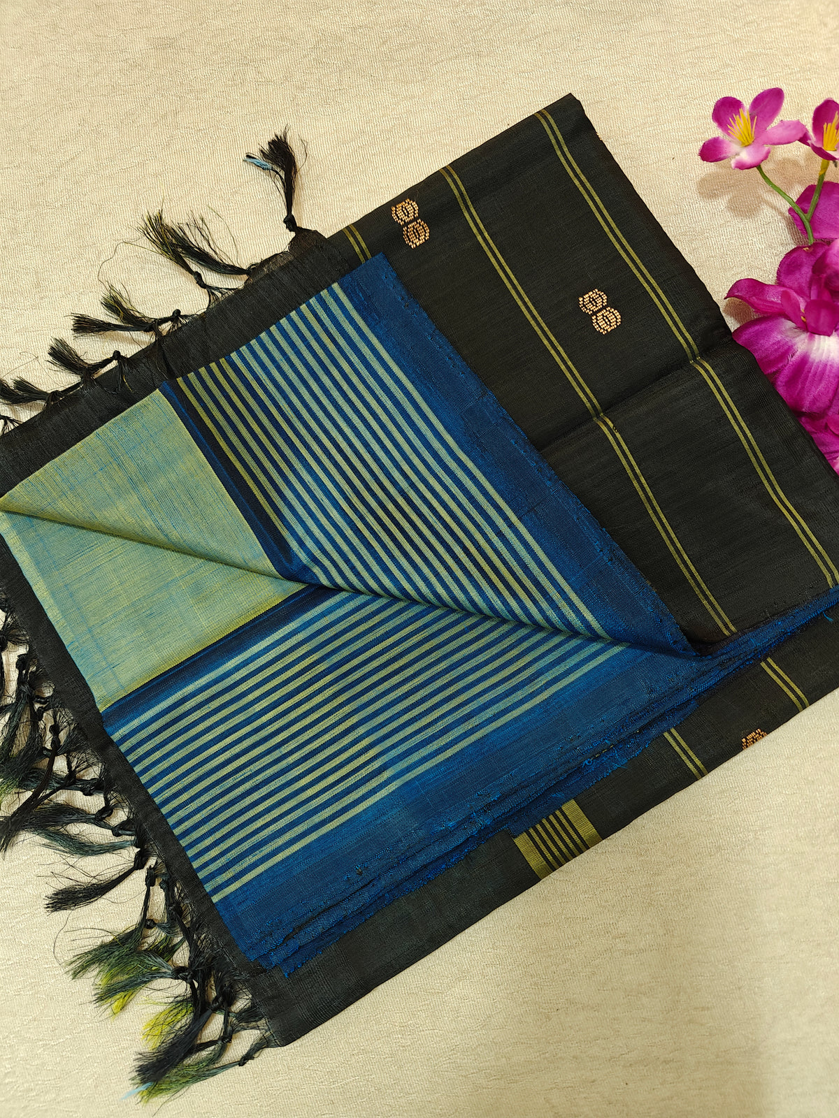 Chinnalampattu Saree- Blue with Black