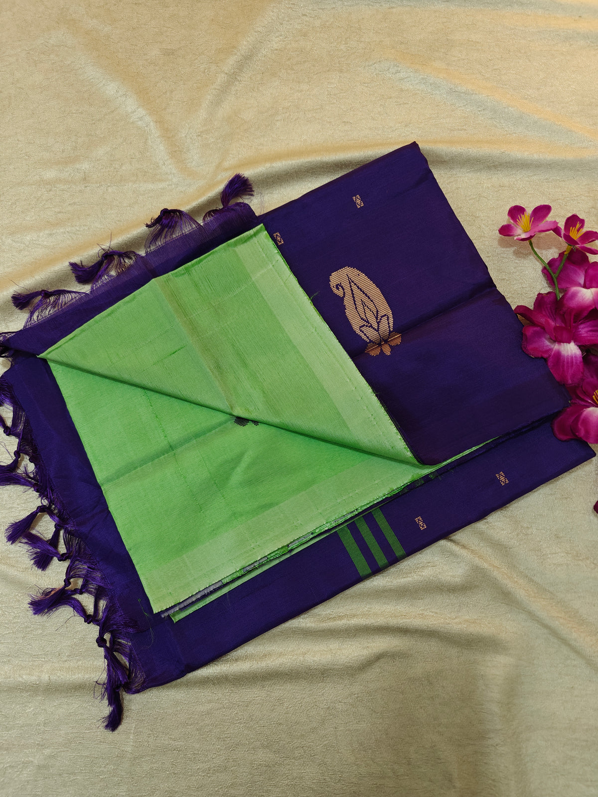 Chinnalampattu Saree- Pastel Green with Blue