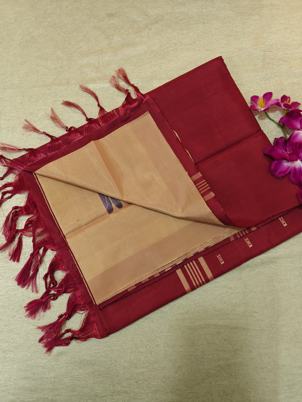 Chinnalampattu Saree- Beigh With Maroon