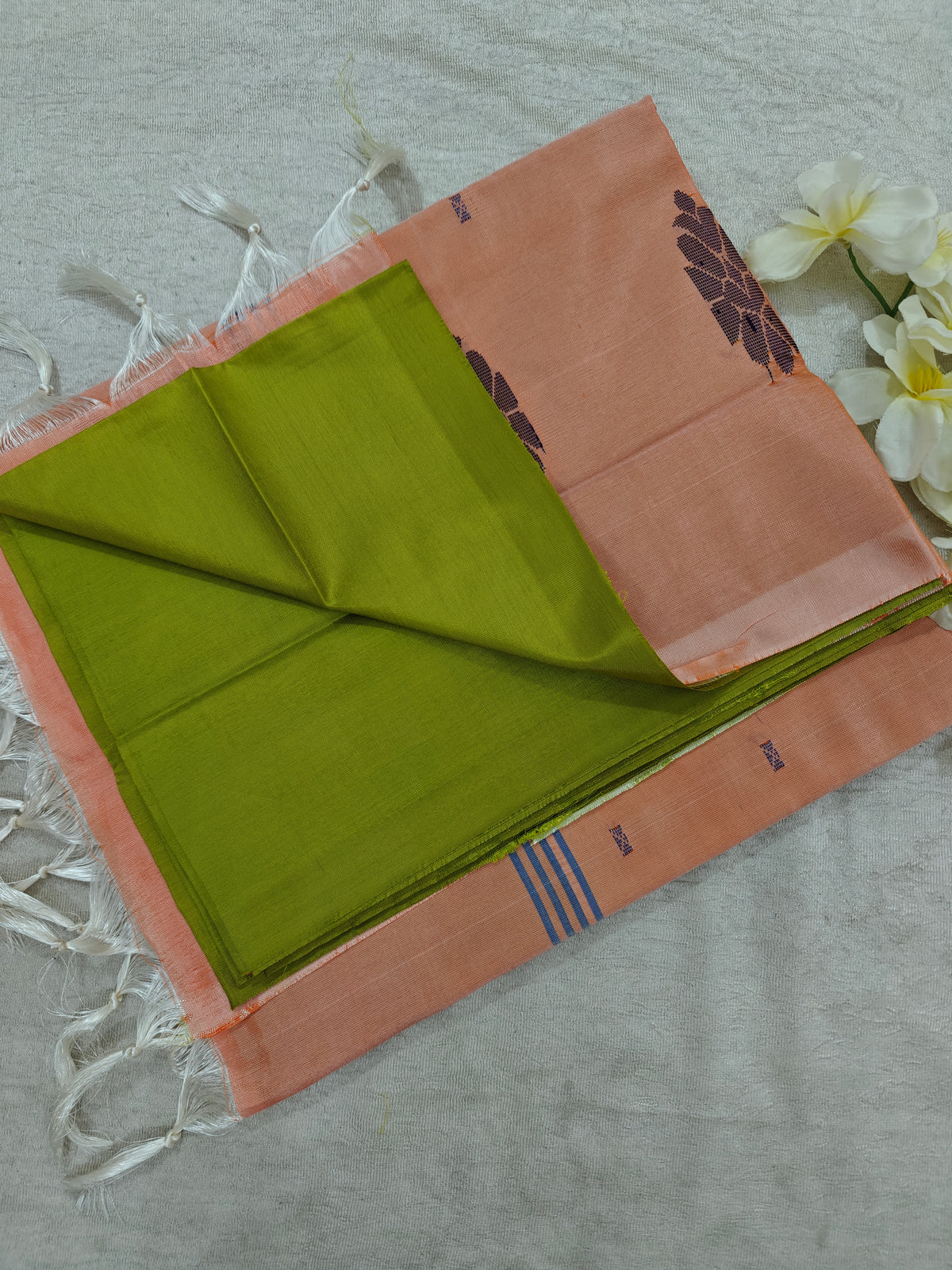 Chinnalampattu Saree- Green with Pastel peach