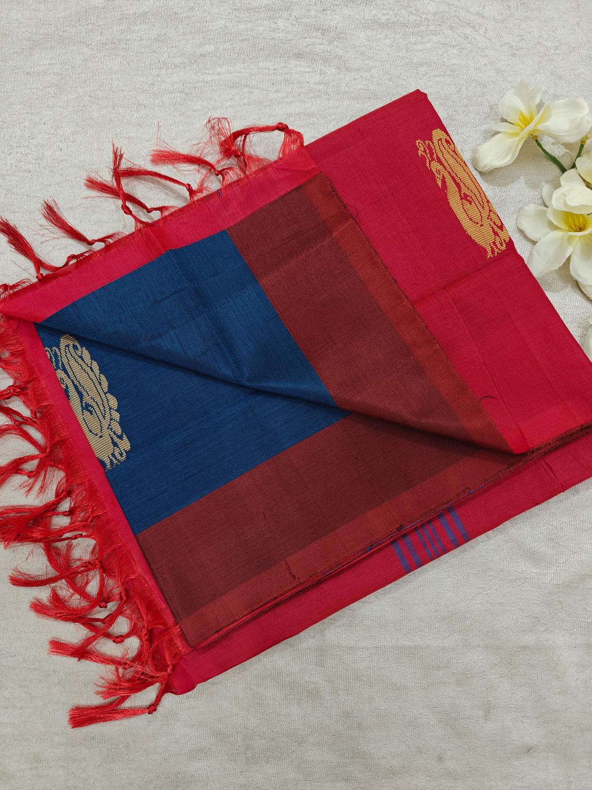 Chinnalampattu Saree- Dark Blue with Red