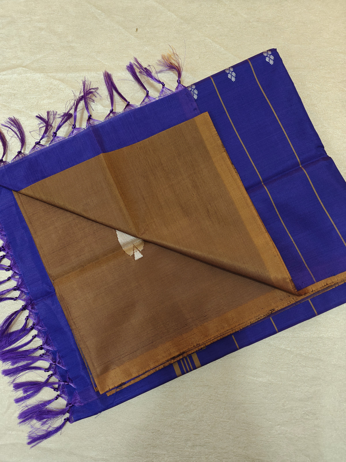 Chinnalampattu Saree - Brown with Blue