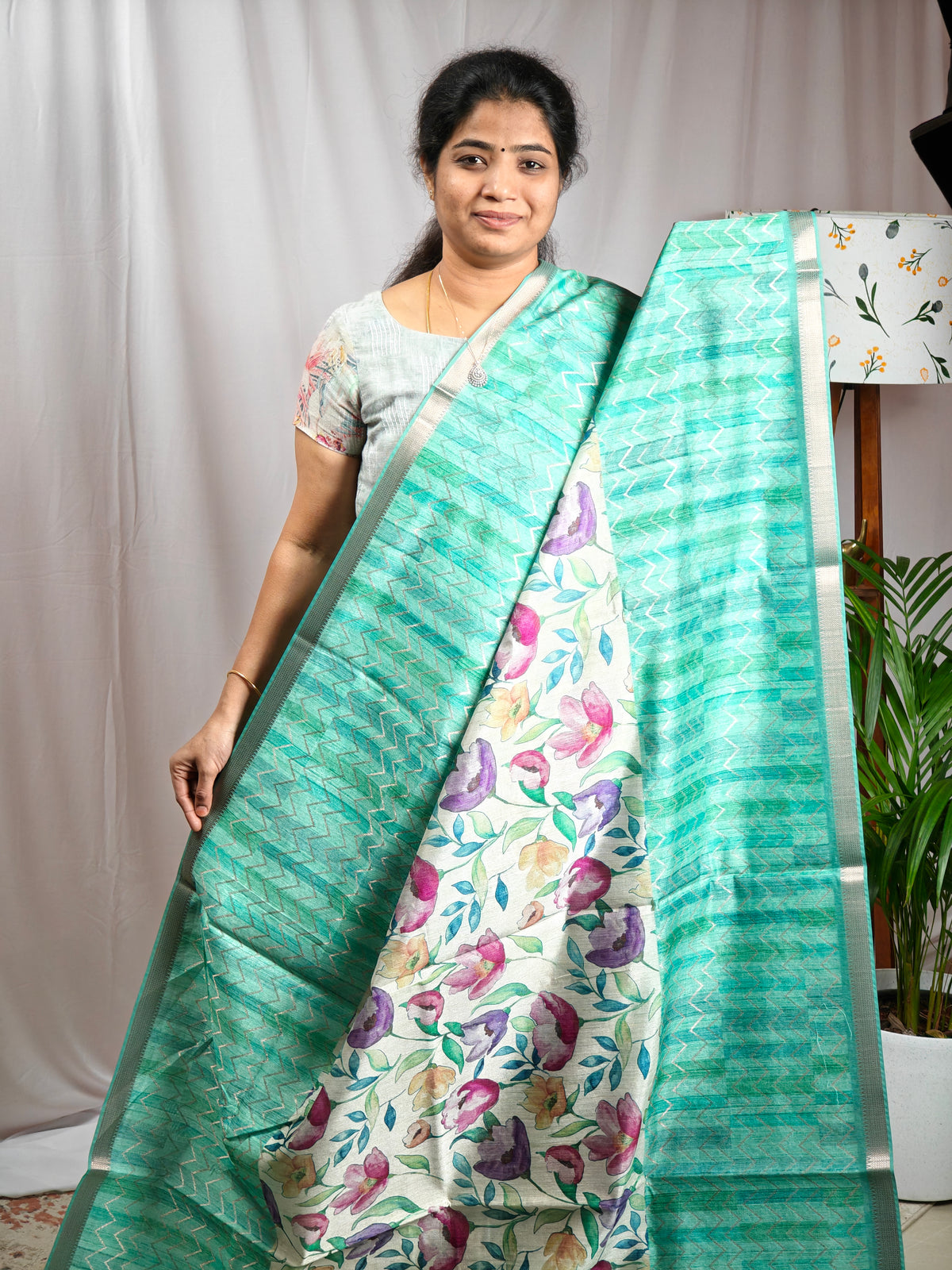 Soft Semi Tussar Zari Weaving  Border - Sea Green