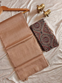 Handwoven Mangalagiri Plain Pattu Saree - Copper Brown