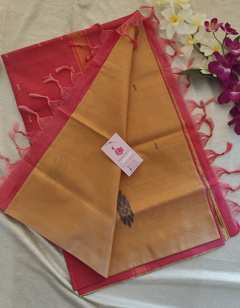 Dark Cream with Pink Pallu Handwoven Chinnalampattu Saree