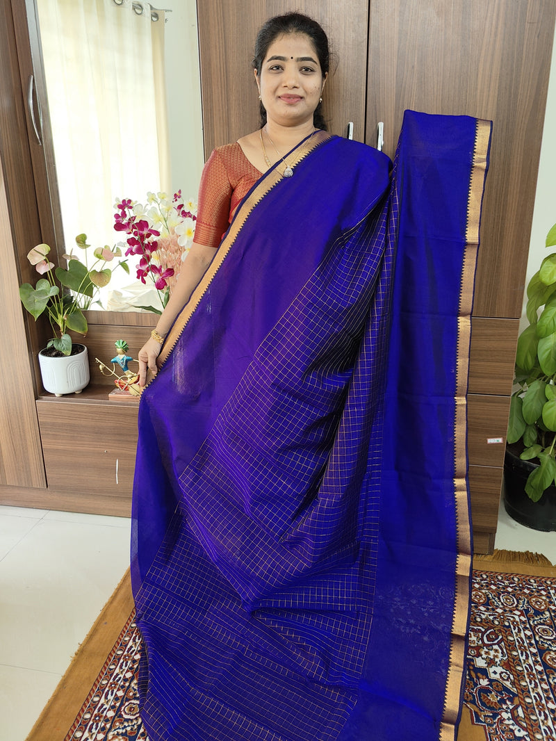 Handwoven Mangalagiri Pattu Saree with Beautiful  Small Checks - Deep Violet