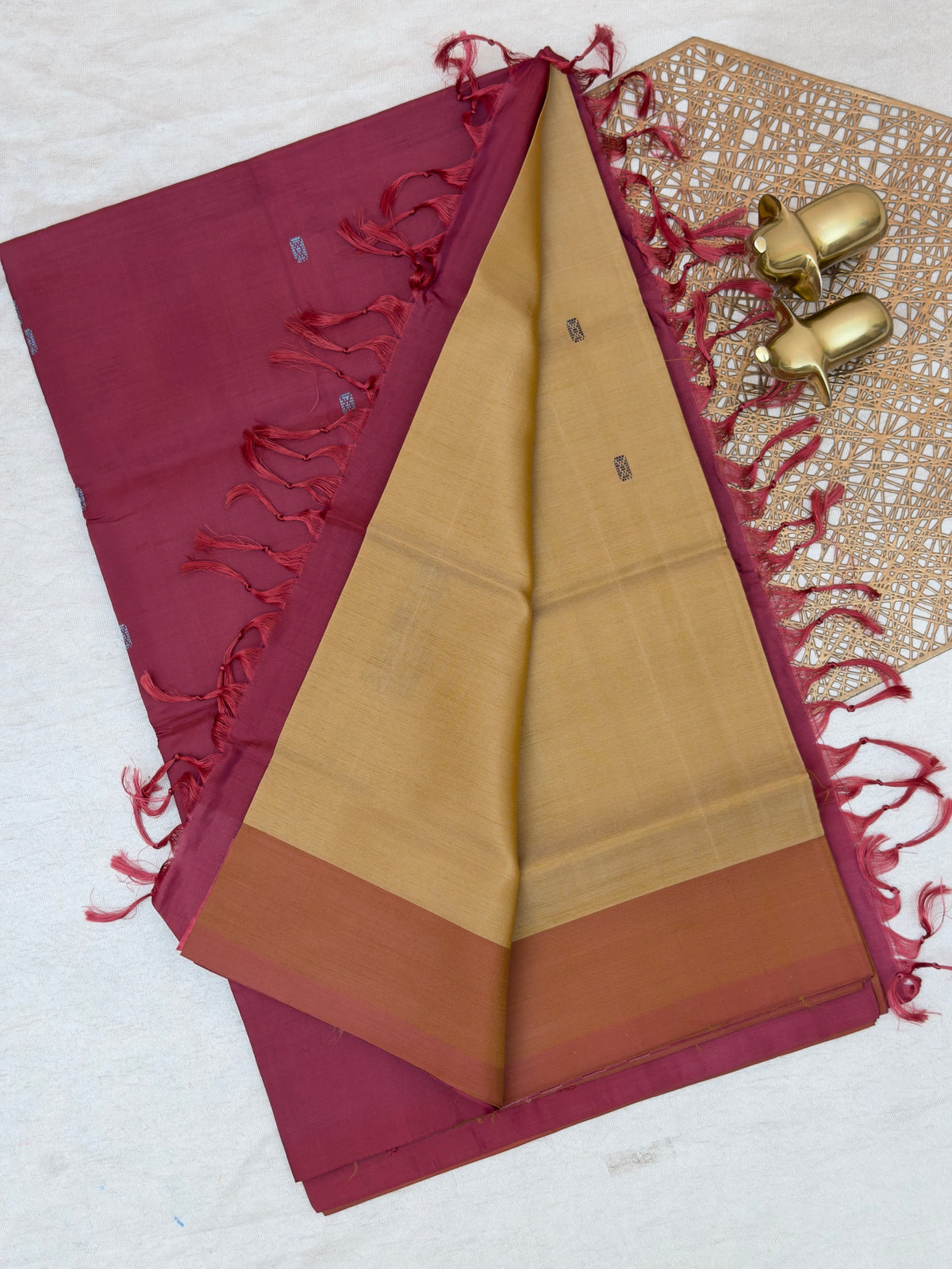 Chinnalampattu Saree - Brown with maroon