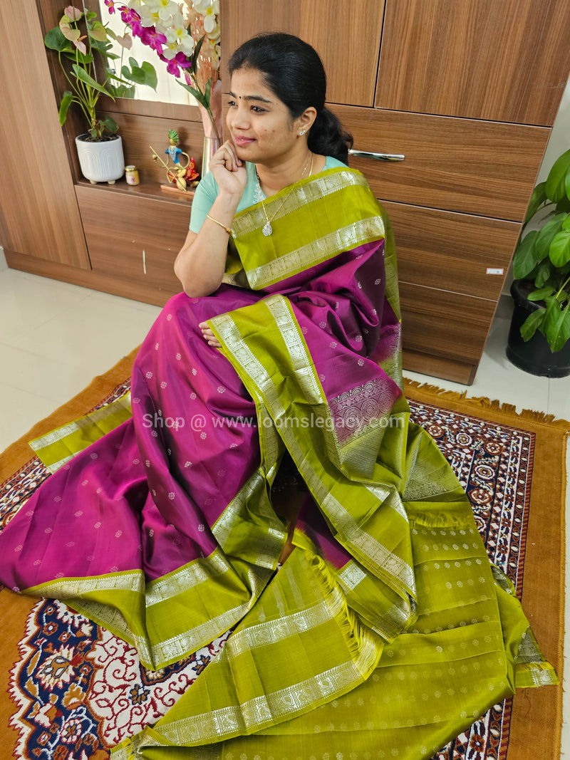 Classical Kanjivaram Pattern Pure Handloom Soft Silk Saree -  Magenta Pink with Green