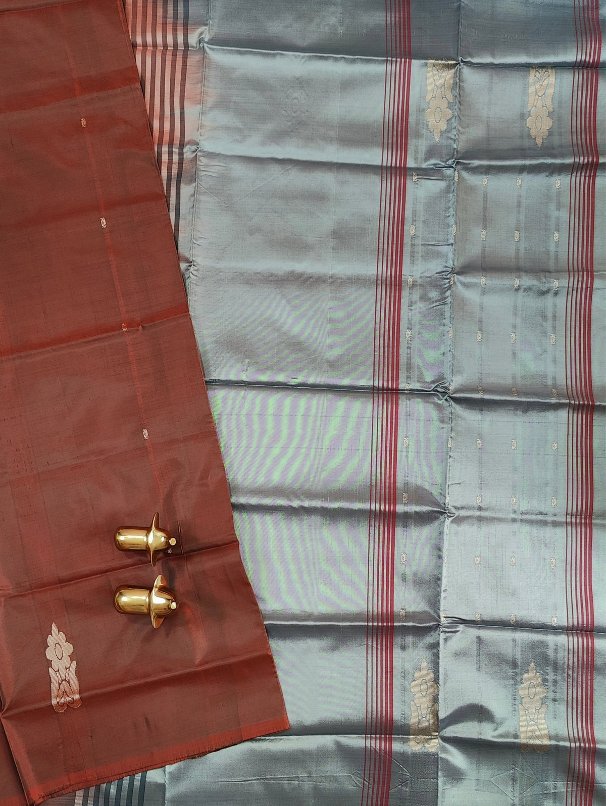 Chinnalampattu Saree - Dark Brown with Grey