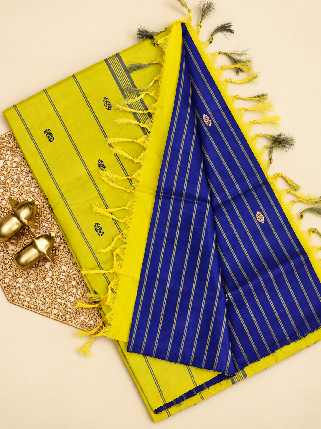 Chinnalampattu Saree - Blue with Yellow