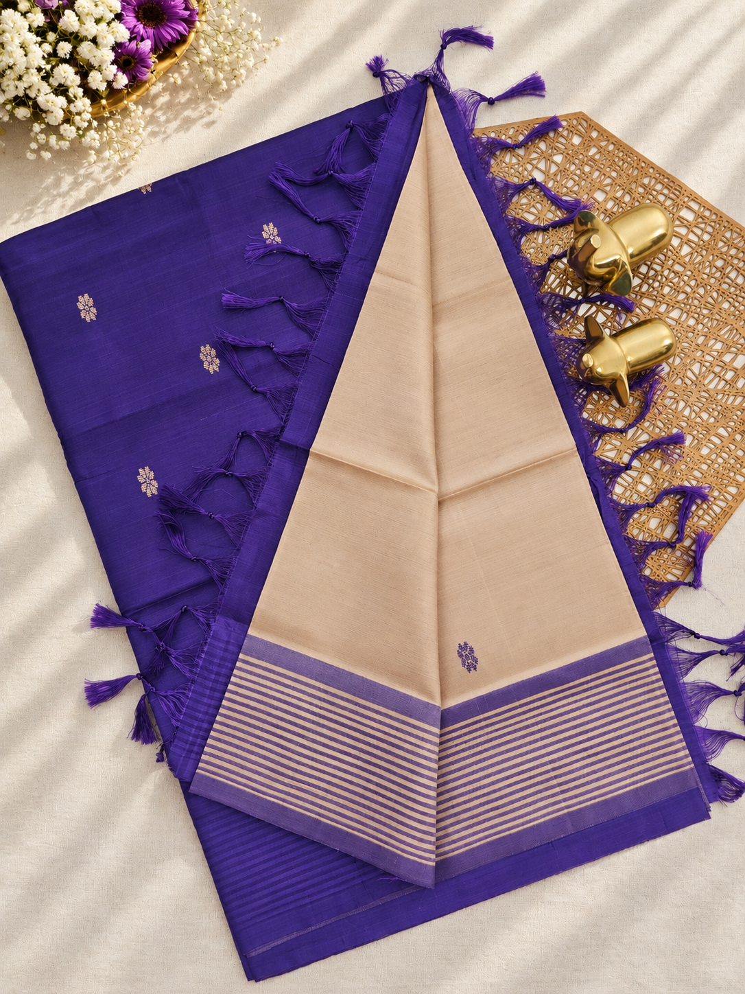 Chinnalampattu Saree - Beige with Dark Purple