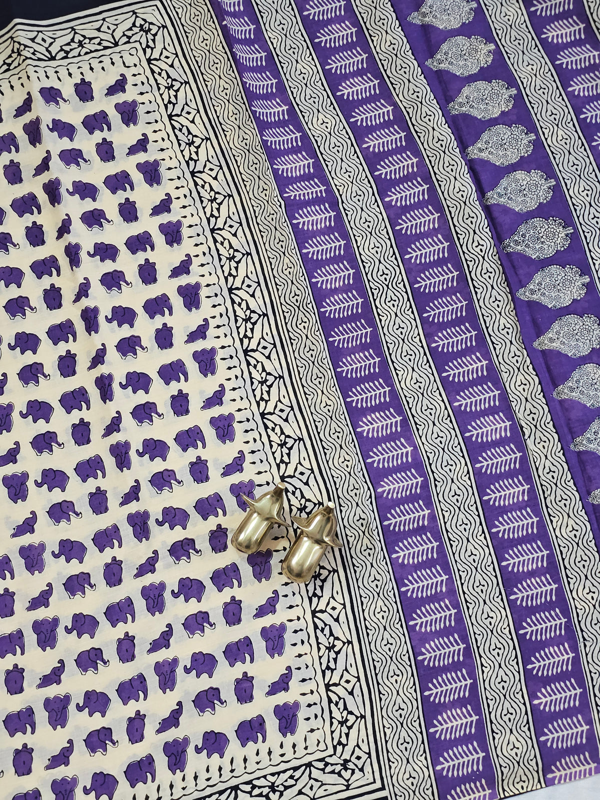 Mul Mul Cotton  - Off-white Cream with Purple