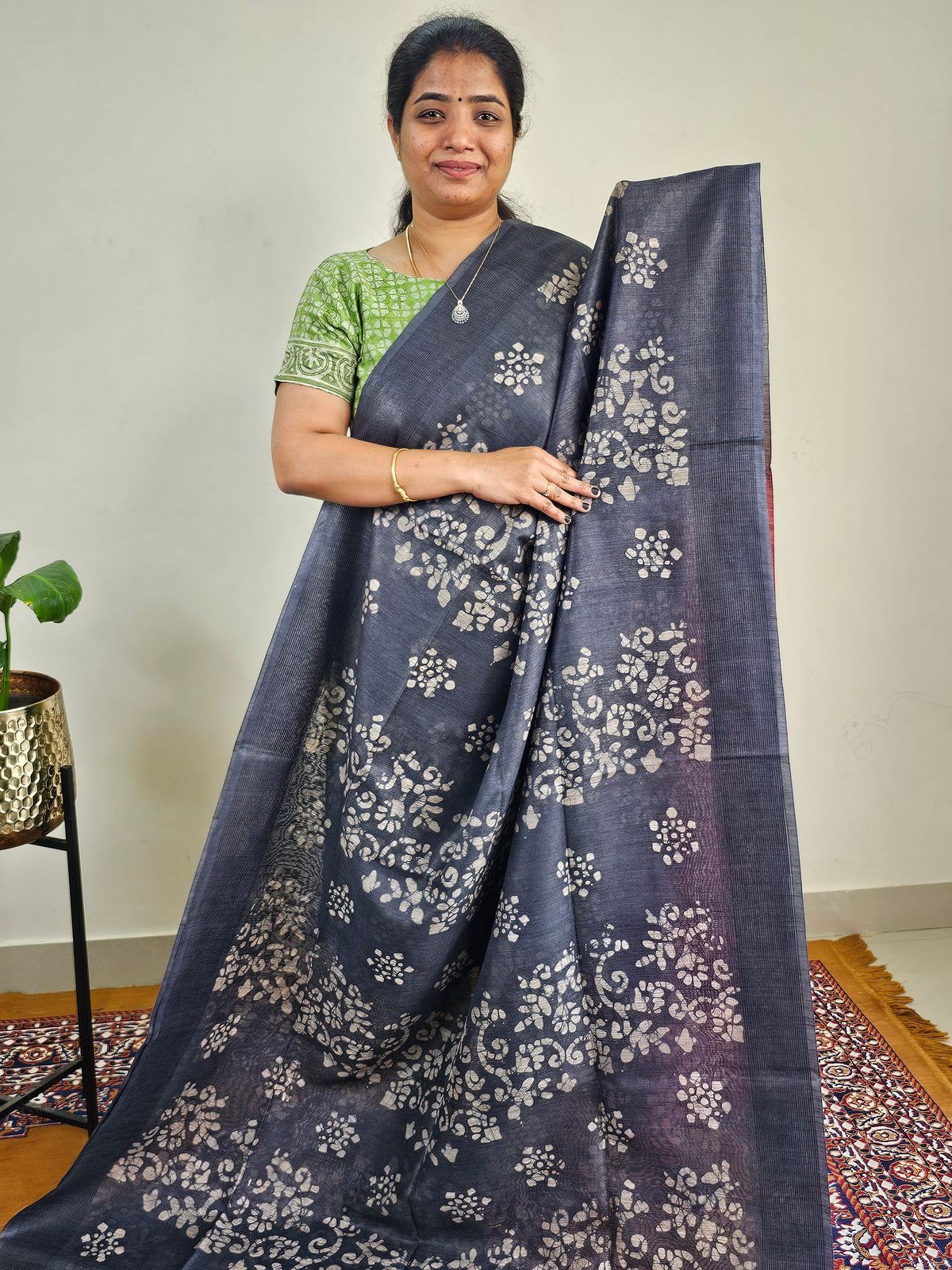 Bhagalpuri with Batik Print - Grey with Maroon