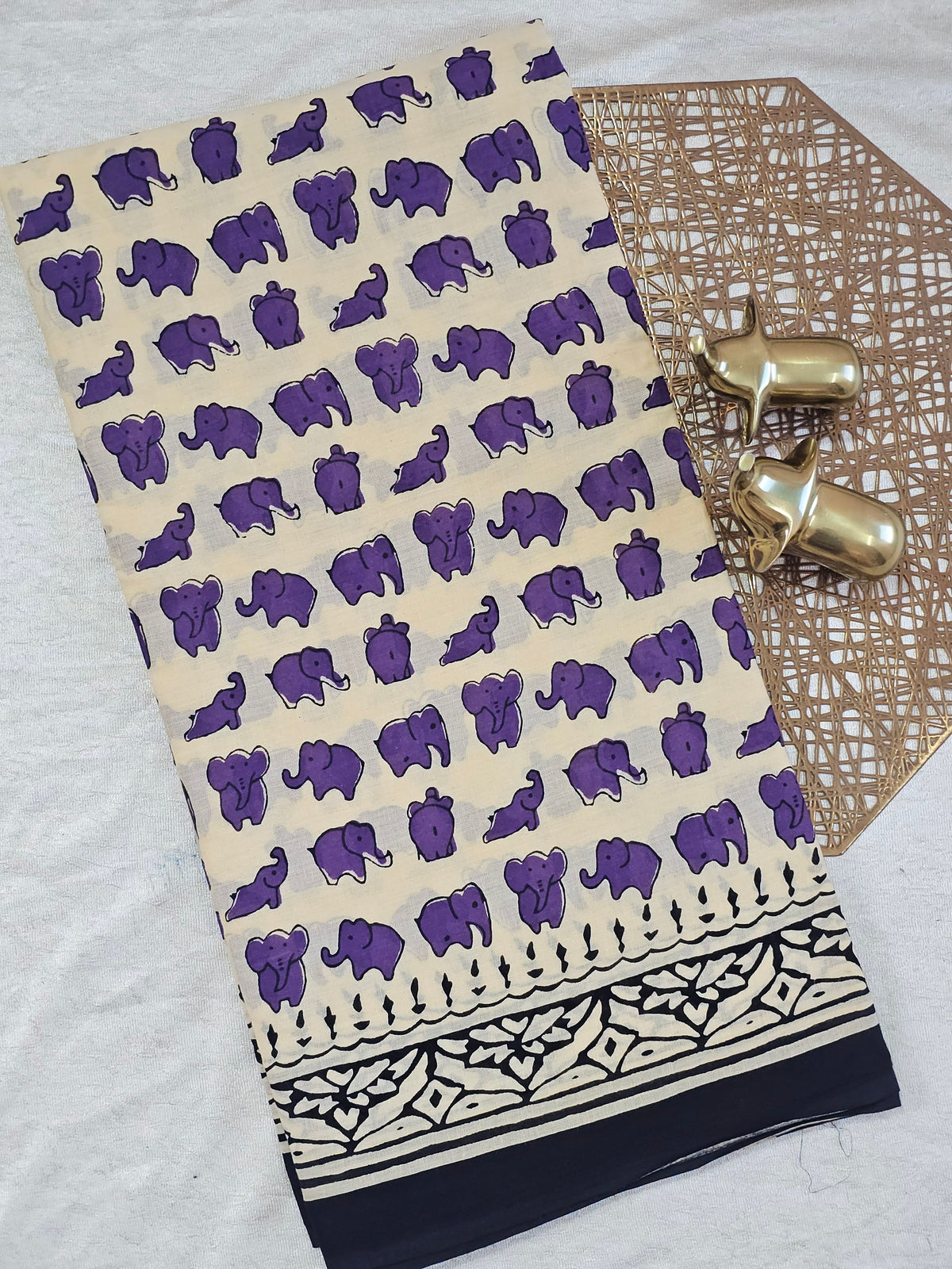 Mul Mul Cotton  - Off-white Cream with Purple