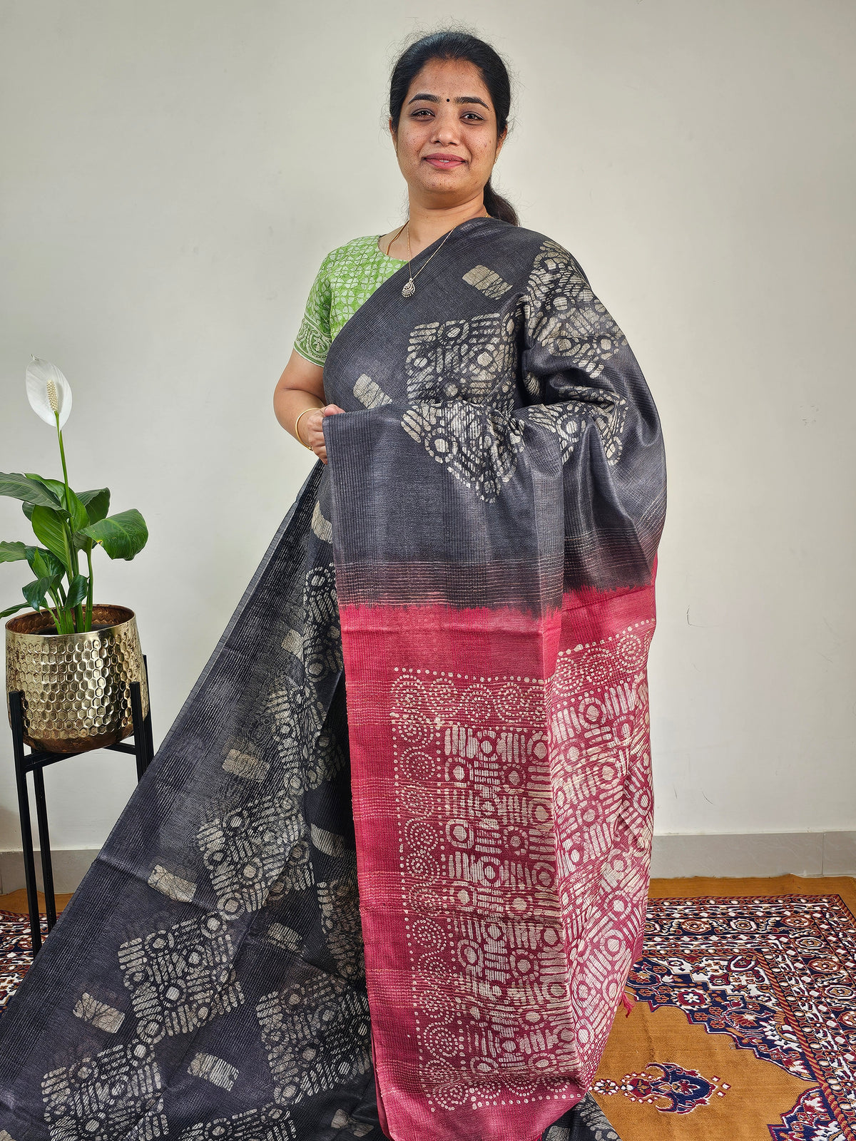Bhagalpuri with Batik Print - Grey with Maroon