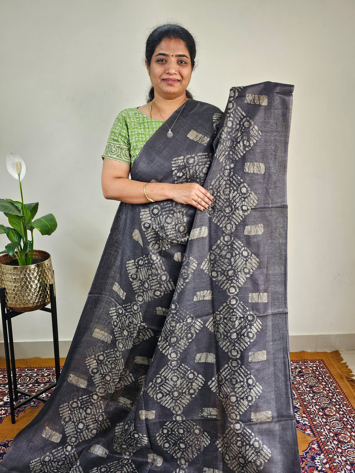 Bhagalpuri with Batik Print - Grey with Maroon