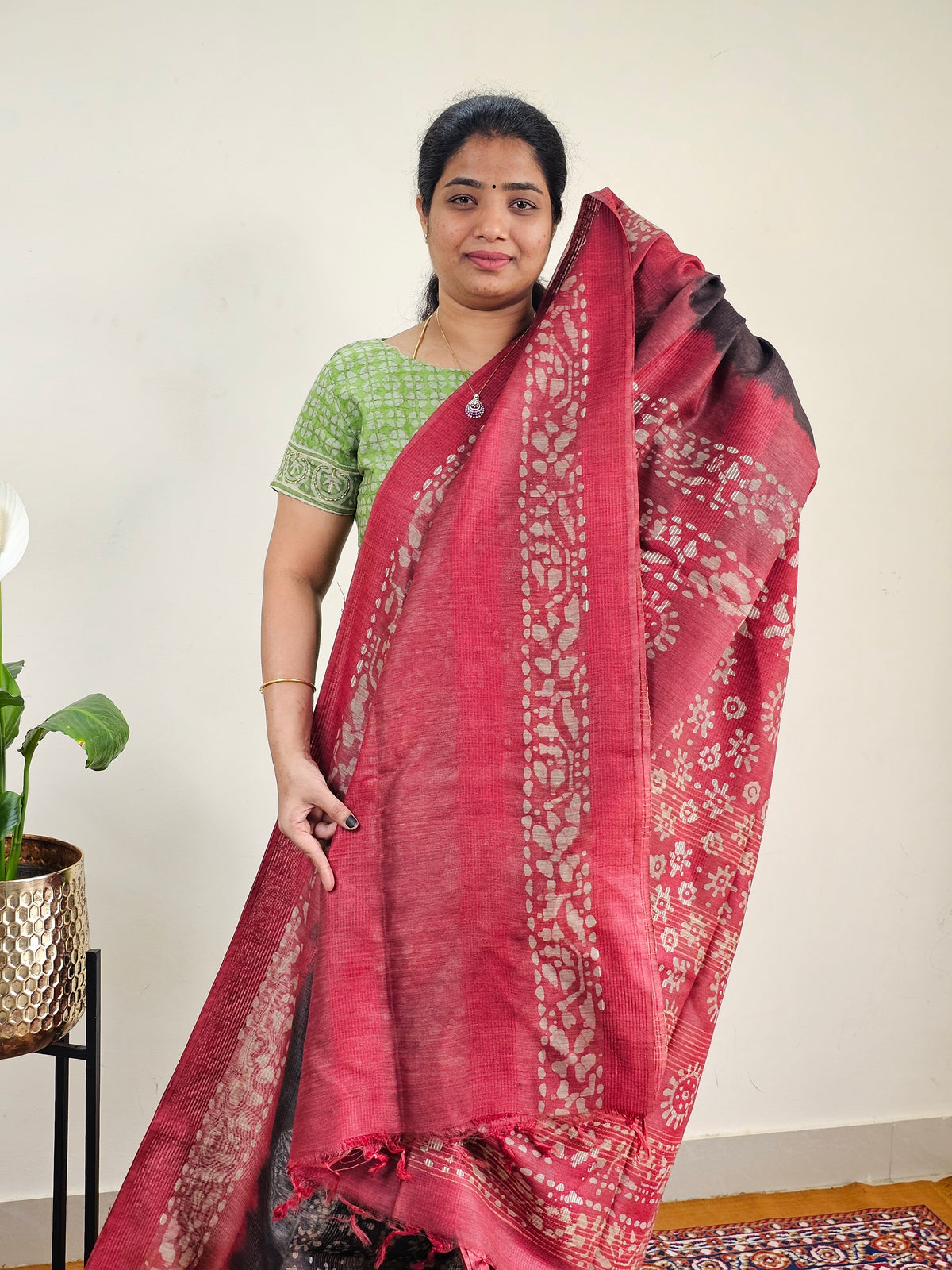 Bhagalpuri with Batik Print -Grey with Maroon