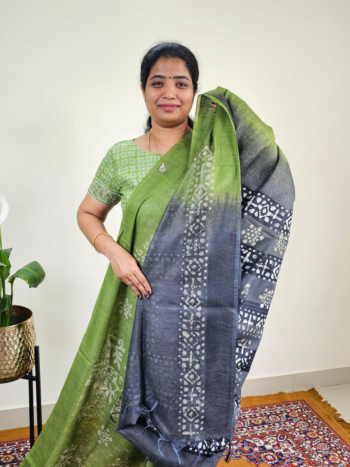 Bhagalpuri with Batik Print - Green with Grey
