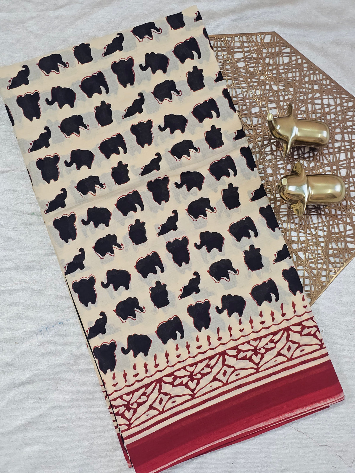 Mul Mul Cotton  - Off-white Black with Red